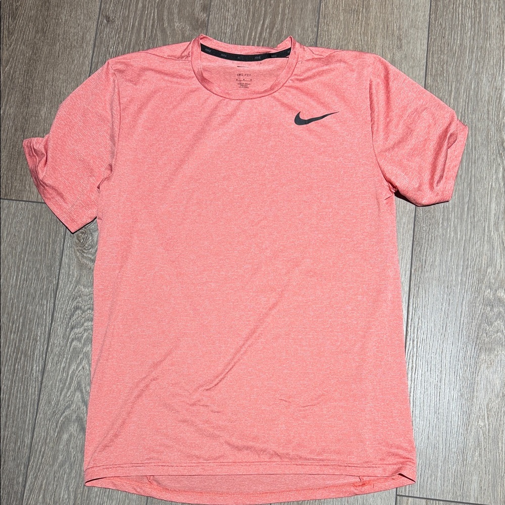 Nike Dri fit Men's Coral Short Sleeve Tee